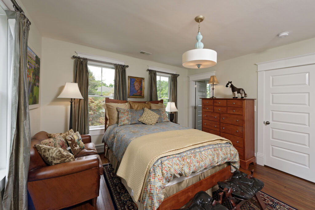McLean VA 1910 Whole-Home Design Build Renovation Guest Room | Guest & In-Law Suites
