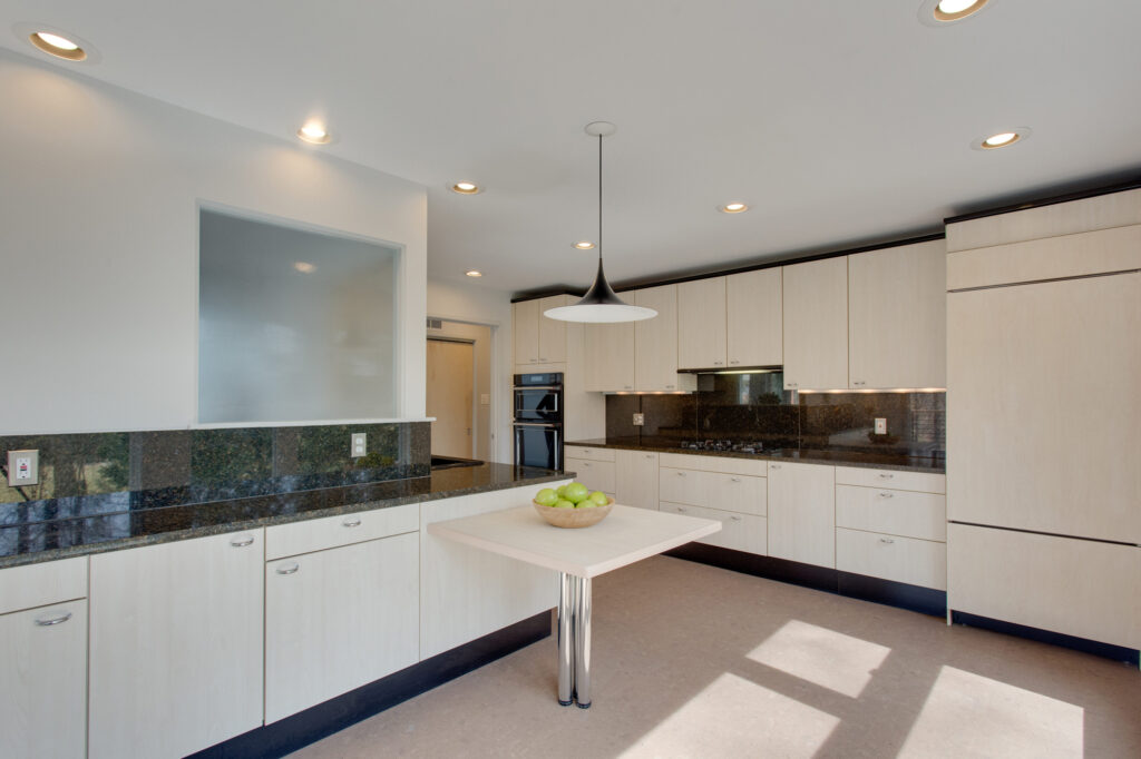 Kitchen renovation in Falls Church, VA | Contemporary / Modern
