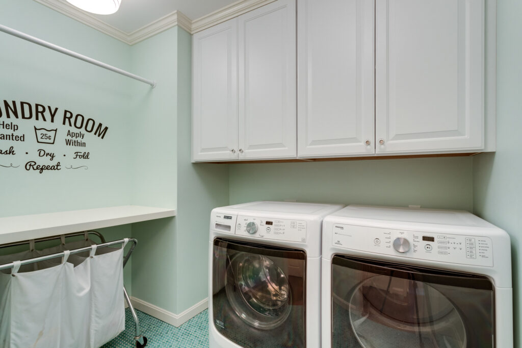Virginia Whole House Renovation - Kitchen Design - Mudroom Design | Laundry Rooms